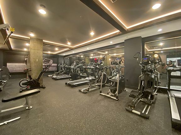 5th image of 340 Evergreen Ave #534