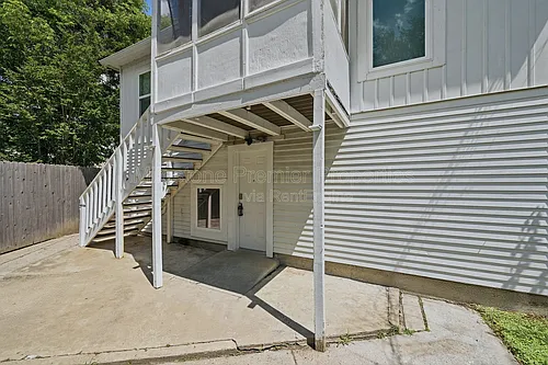 310 S Barrett Ave #101 Photo 1