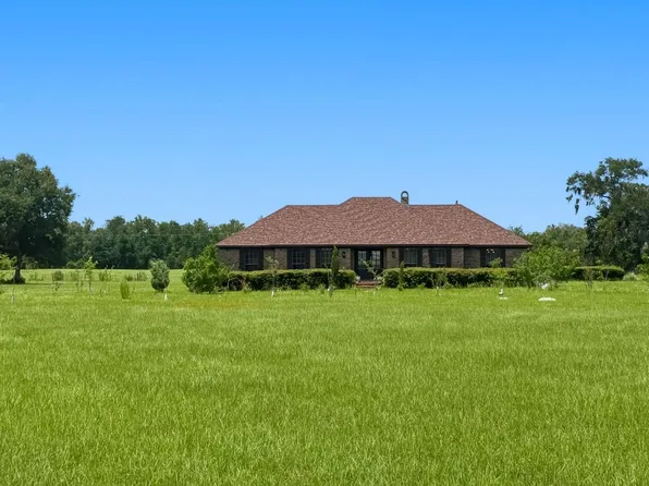 3656 SW Pinemount Rd, Lake City, FL 32024