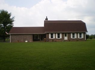 24 Red Brush Dr, Crossville, TN 38555