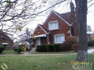25801 W Outer Dr, Detroit, MI 48217