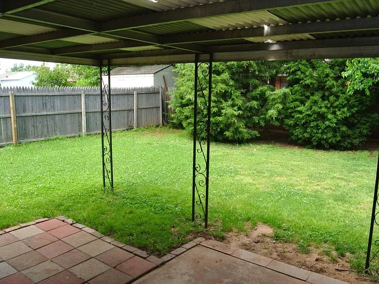 1411 W Aries Rd — Photo 12