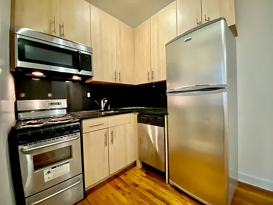 Rented by Corcoran | media 5