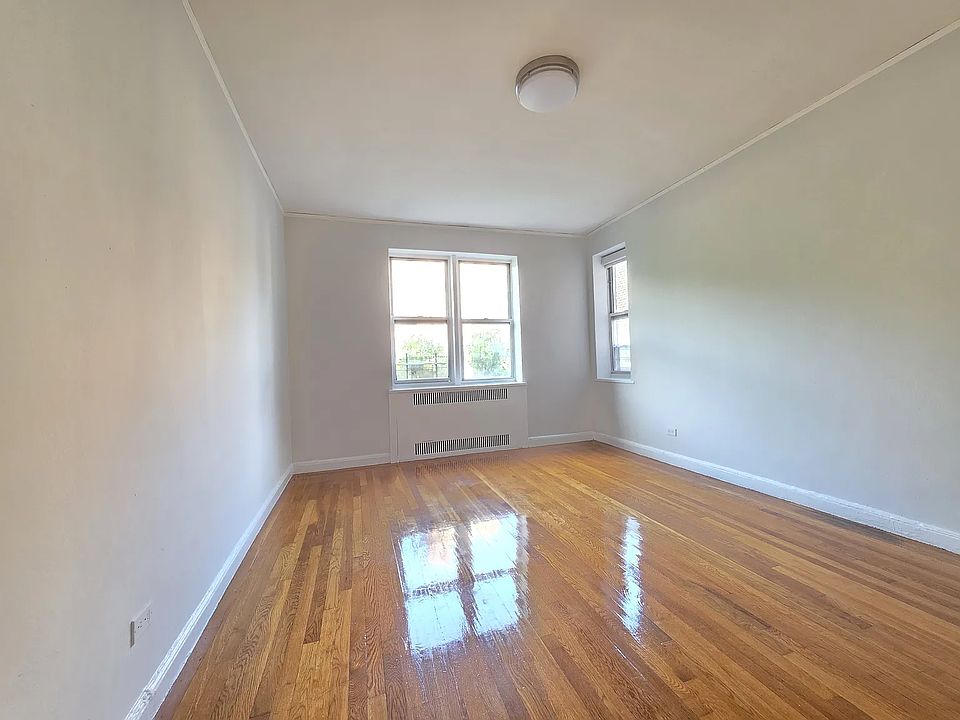 2nd image of 140 Vancortlandt Ave #7G