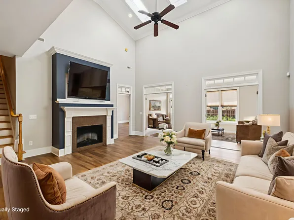 2325 Rivendell Ln, Chattanooga, TN 37421