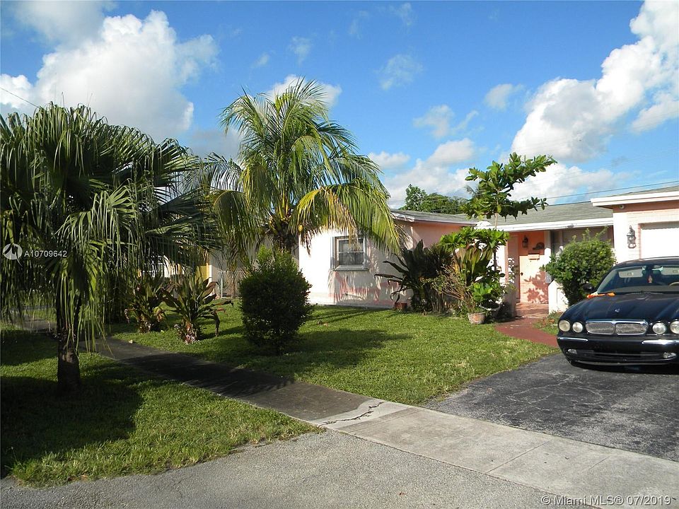 2nd image of 4019 NW 37th Ter