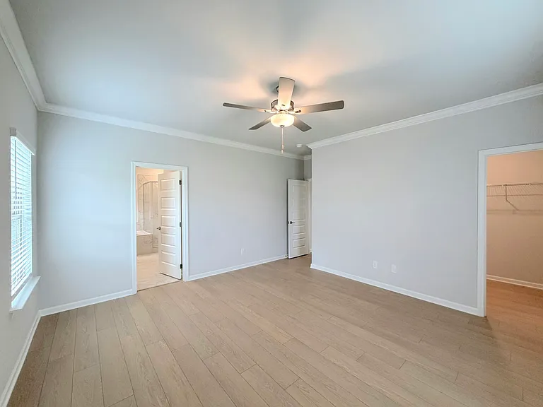 137 Clift Creek Dr — Photo 17