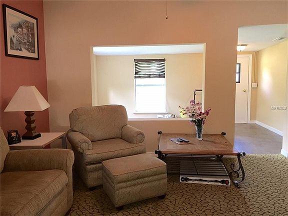 5th image of 3091 Shamrock Dr