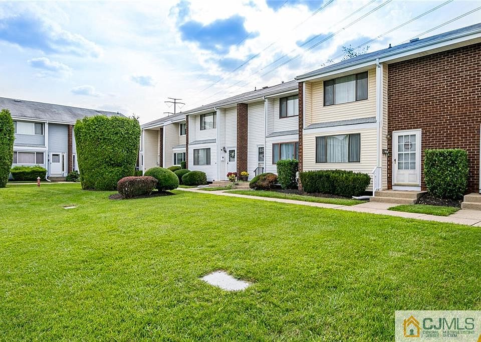 H13 Quincy Cir, Dayton, NJ 08810 MLS 2352725M Zillow