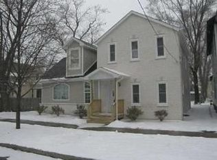 515 Chase Ave, Joliet, IL 60432