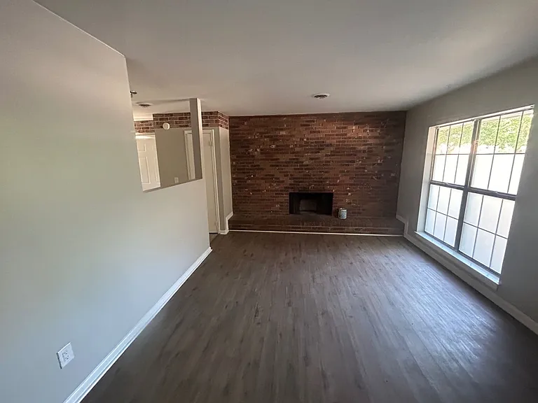 528 Wessinger St — Photo 3