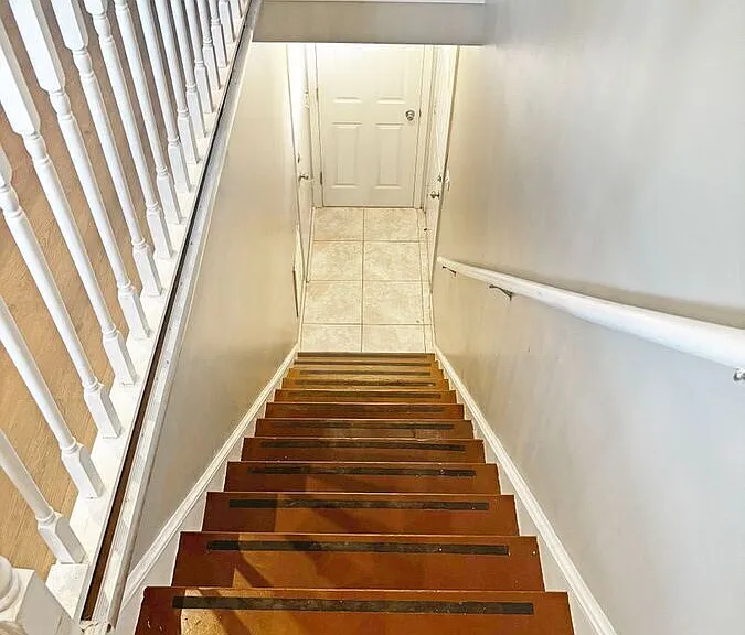 167 Peter Ct #D — Photo 2