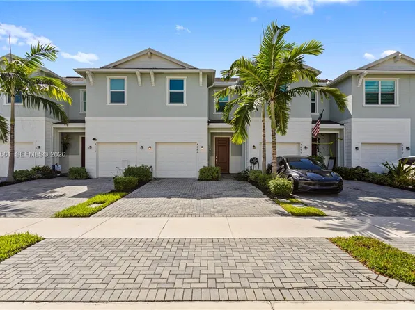 4662 Meyerson Pl, Lake Worth, FL 33463