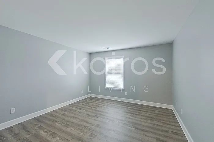 141 Whitton Ct — Photo 22