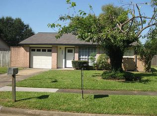 17010 Amber Ridge Dr, Sugar Land, TX 77498