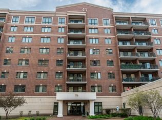 770 Pearson St #2-606, Des Plaines, IL 60016