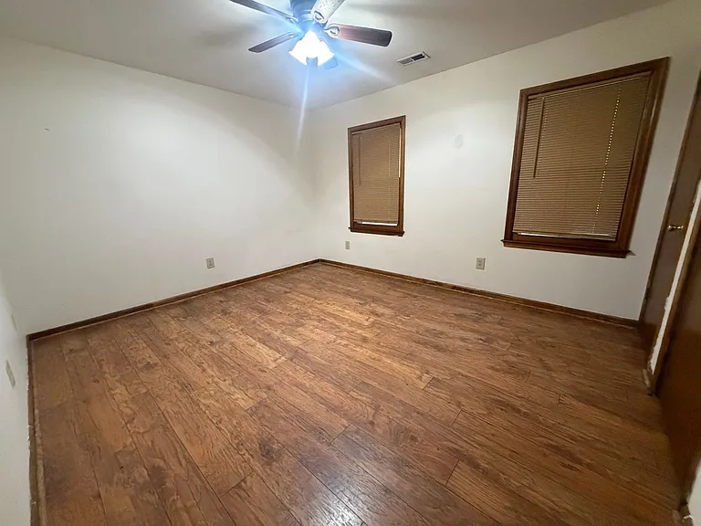 24405 Gaydell Dr — Photo 5