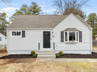 20 Concord Ter, Enfield, CT 06082