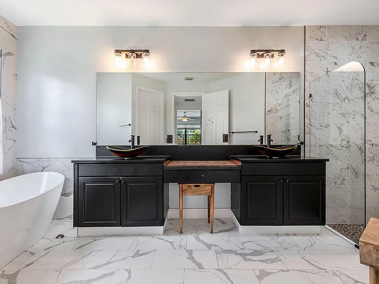 116 Bella Vista Way — Photo 24