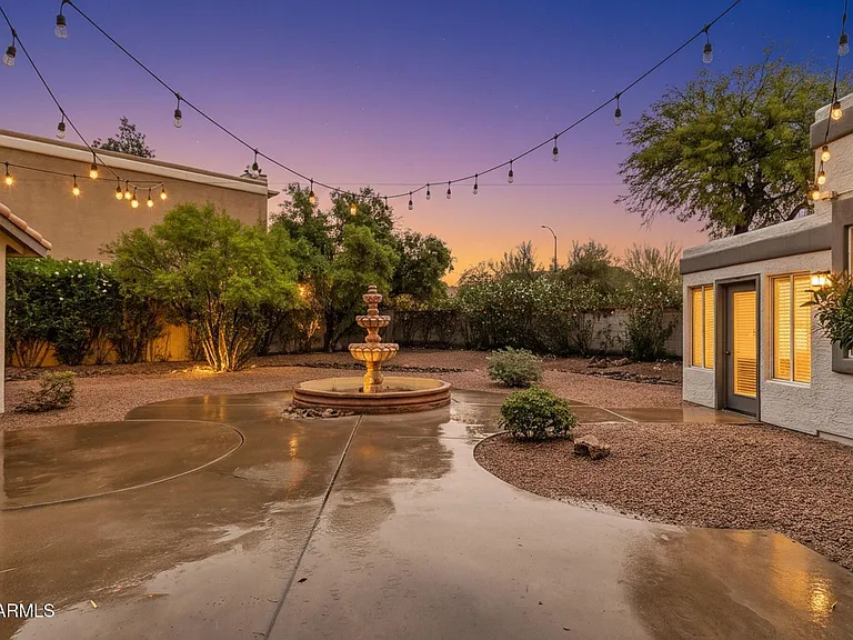 9379 E Windrose Dr — Photo 4