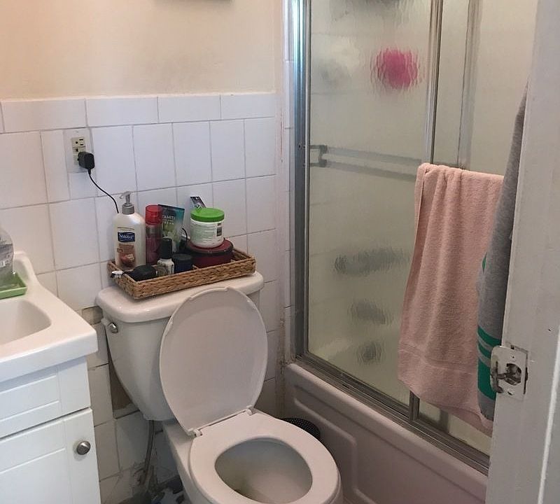 1st image of 3235 43rd St