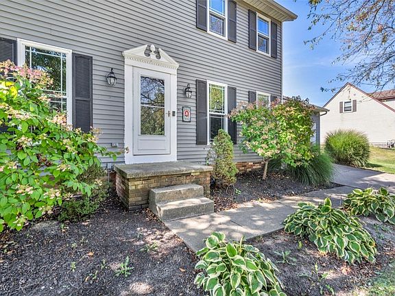 2nd image of 6206 Cheryl Dr