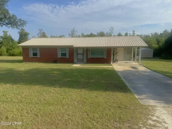 6945 Singletary St, Grand Ridge, FL 32442