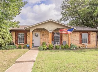 6037 Lindy Ln, Watauga, TX 76148