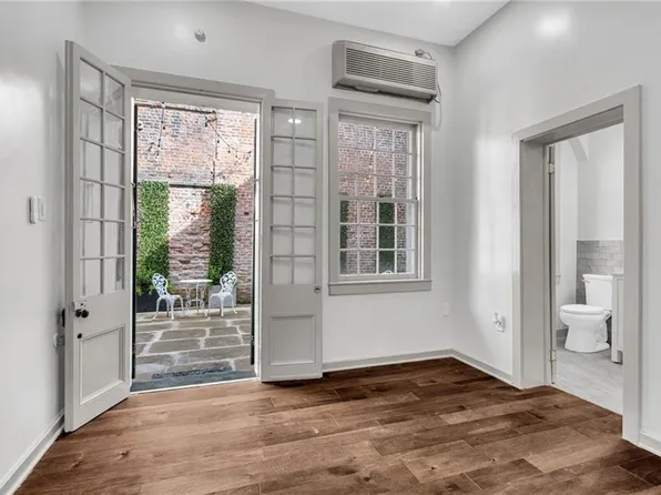 818 Bourbon St #1B, New Orleans, LA 70116