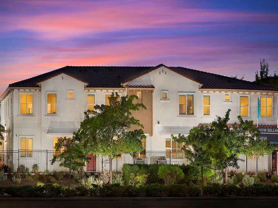 NUVO Exterior