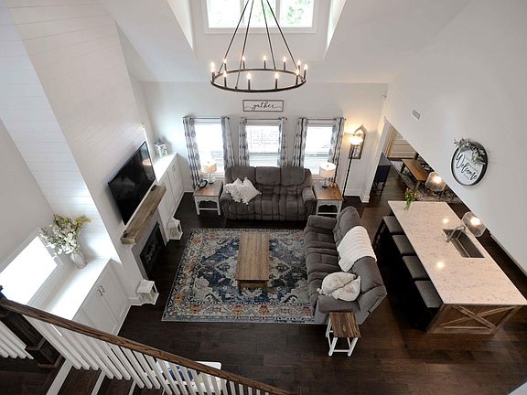5th image of 7949 Vervena Dr Unit 16