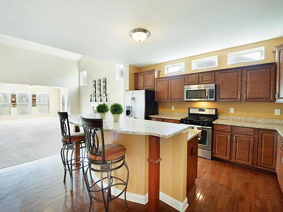4th image of 7397 Walker Wood Blvd