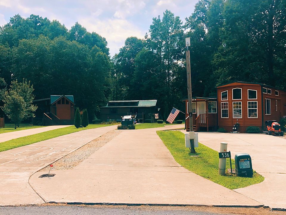 1st image of 539 Elkmont Trl