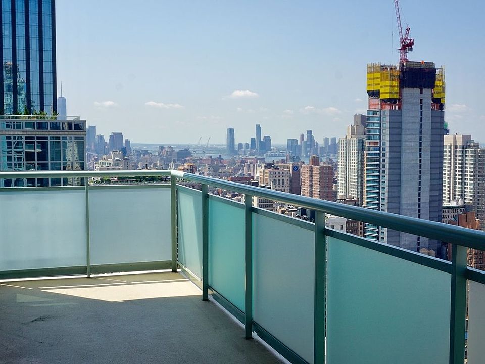 1st image of 325 5th Ave APT 38F