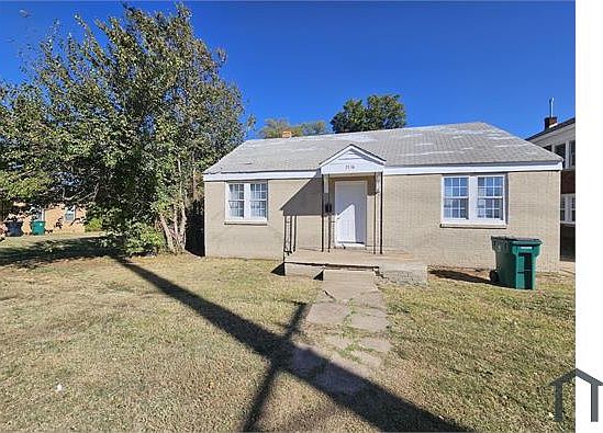 1st image of 2116 N Kelley Ave
