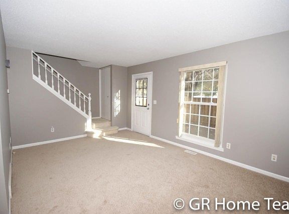 4th image of 3598 Whispering Brook Dr SE #15