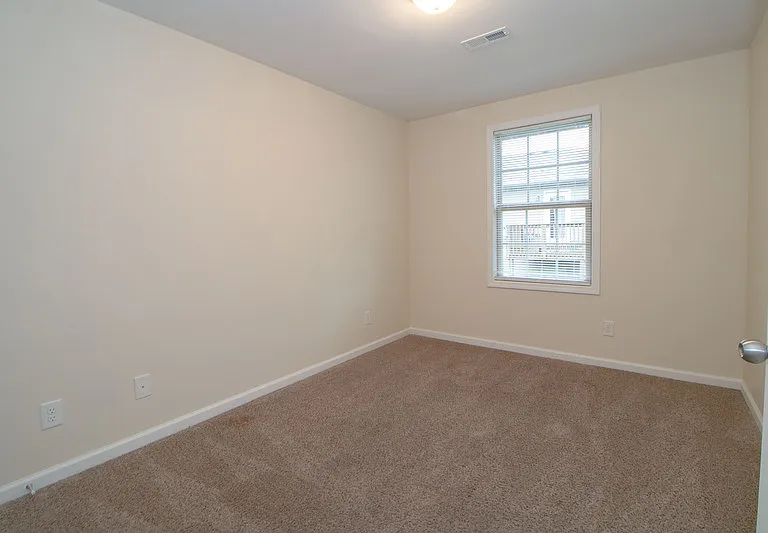 505 E Havendale Ct — Photo 24