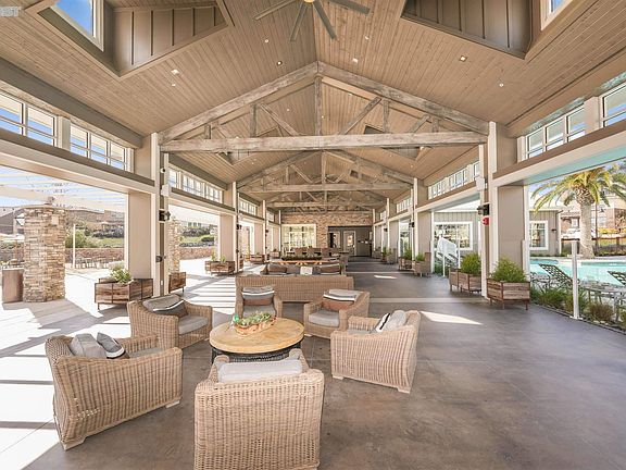 3rd image of 7323 Kenwood Rd