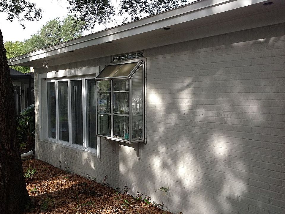 1st image of 4241 Tideview Dr