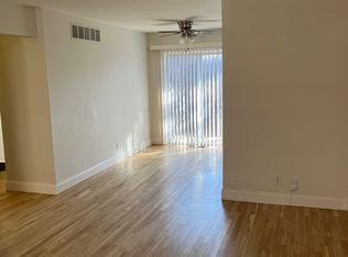 1420 Hawthorne Pl APT 1, Saint Louis, MO 63117