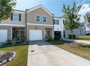 108 Buckingham Ln, Hoschton, GA 30548