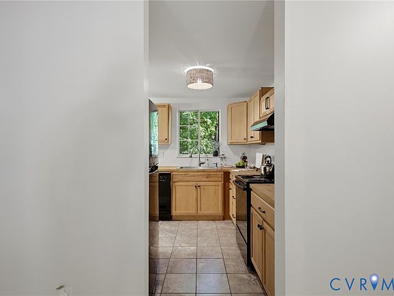 5th image of 13325 Thornridge Ln