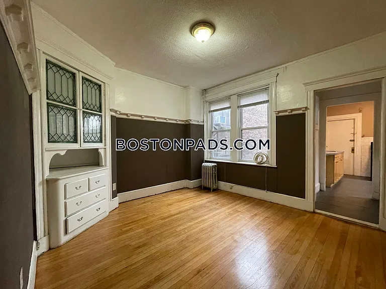 1377A Commonwealth Ave #2 — Photo 3