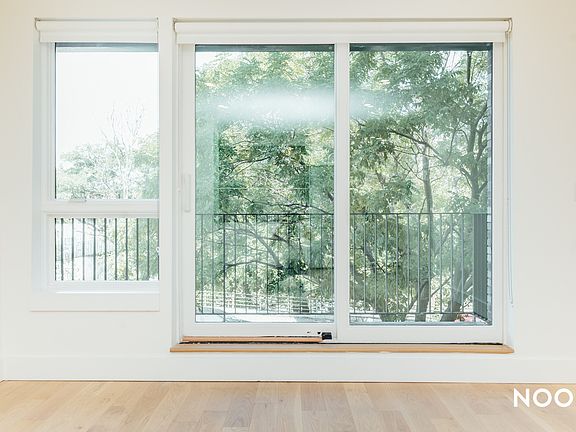 3rd image of 1901 10th Ave #2U