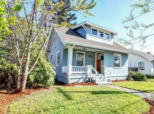 8449 SE Taylor St, Portland, OR 97216