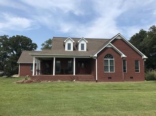 291 Garrett Rd, Gleason, TN 38229