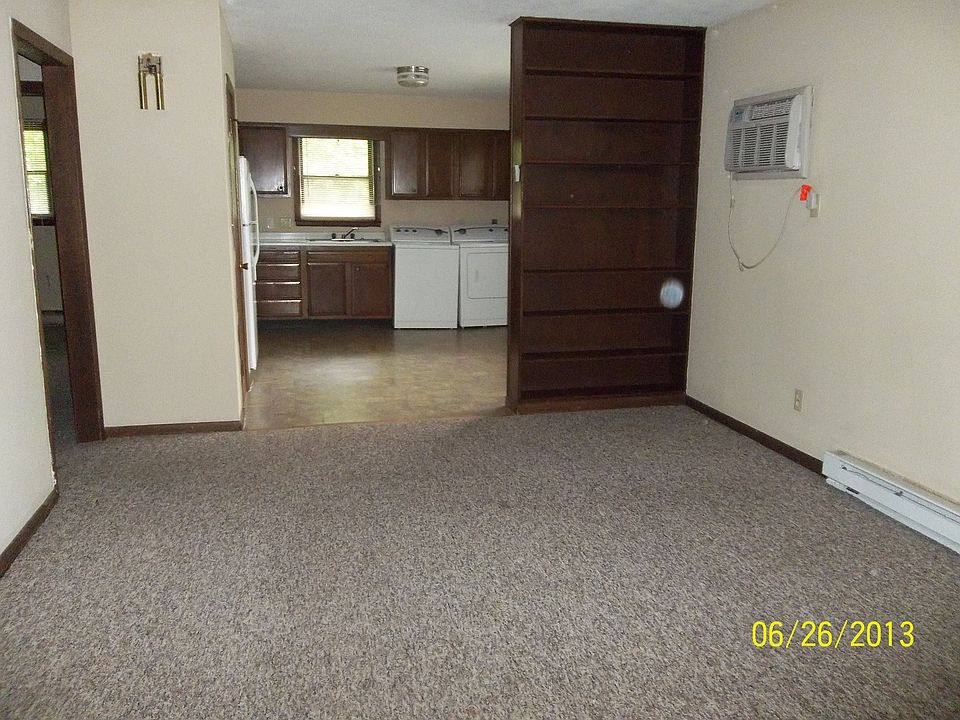 2nd image of 701 N Campbell St