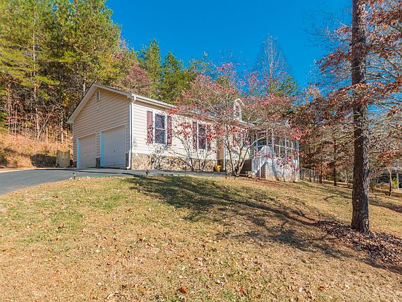 2nd image of 148 Pecks Creek Ct