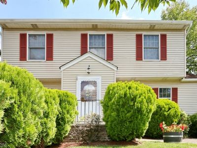 69 Jefferson Ave, Pompton Lakes, NJ, 07442