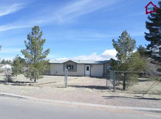 5224 Desert Park Ave, Las Cruces, NM 88011